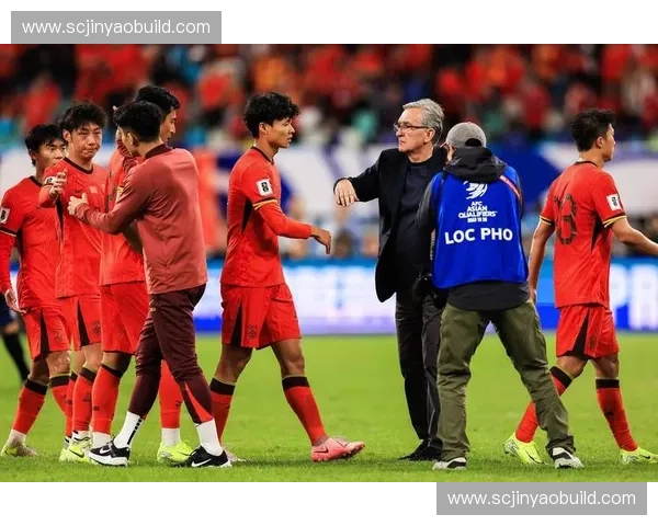 世界杯直播吧聚焦赛事精彩瞬间实时更新带你感受足坛热血争锋激情四溢